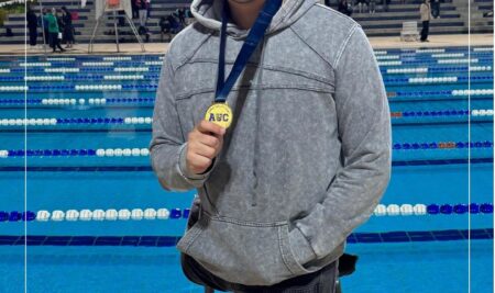 تألق رياضي لطلاب المعهد: نور الدين محمد جابر يتوج بذهبية السباحة على مستوى جامعات القطاع الخامس